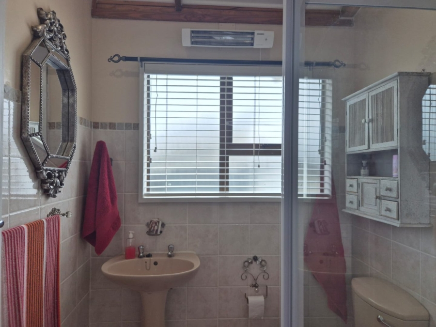 4 Bedroom Property for Sale in Stilbaai Wes Western Cape